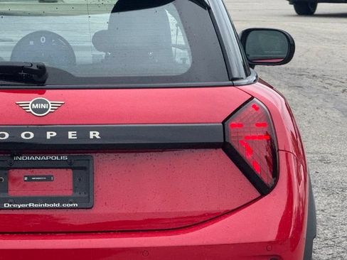 New 2026 MINI Cooper 2-Door Hardtop FWD image 5