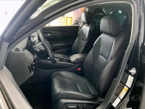 Used 2023 Honda Accord Touring image 9