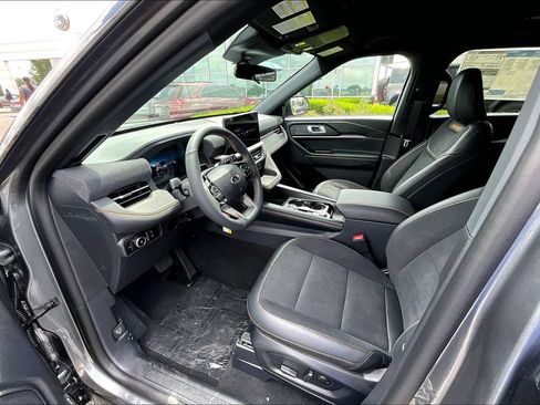 New 2026 Ford Explorer Tremor AWD/4WD image 5