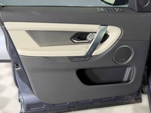 Used 2026 Land Rover Discovery Sport Landmark AWD/4WD image 22