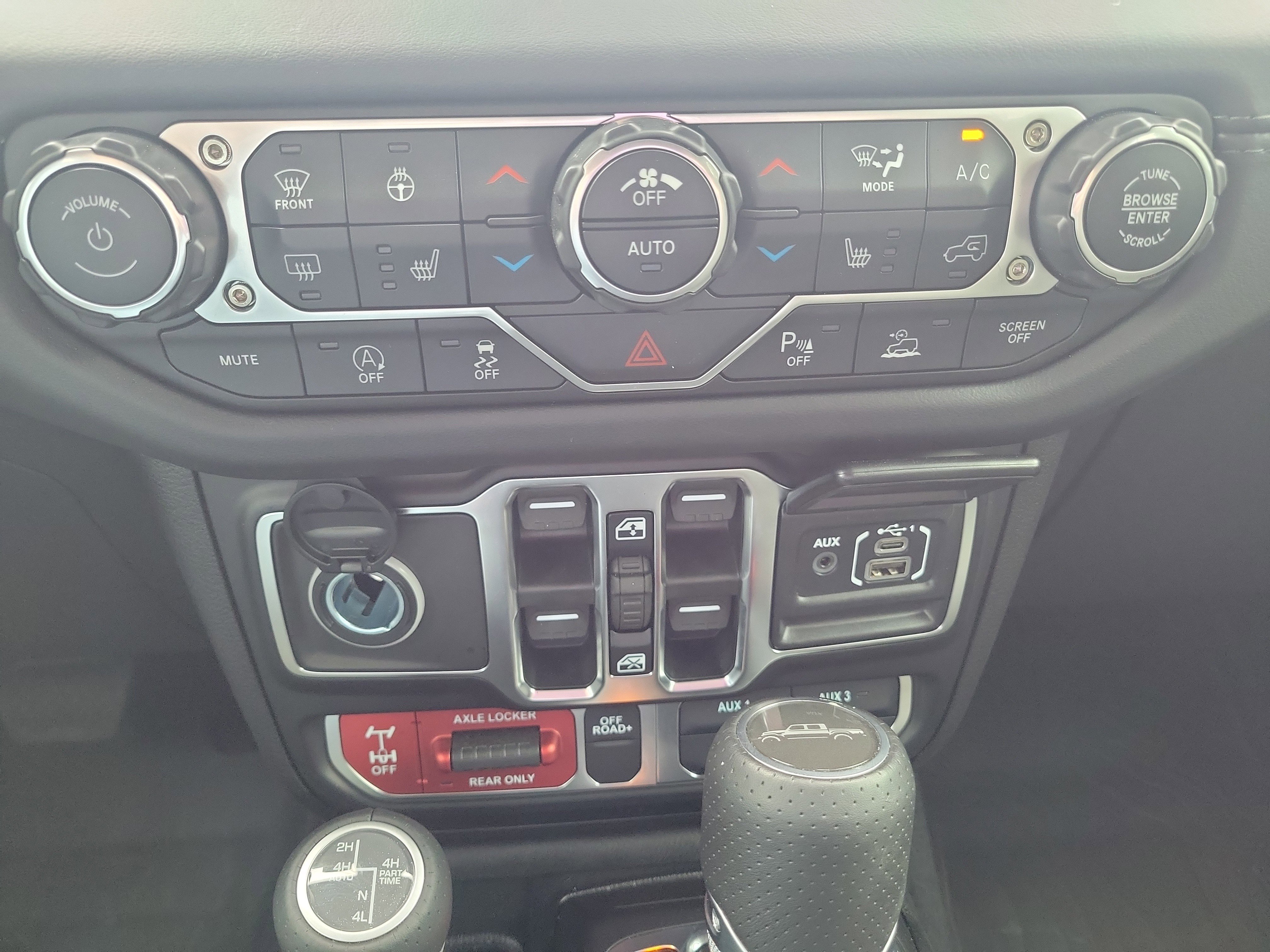 New 2026 Jeep Gladiator Mojave AWD/4WD image 35