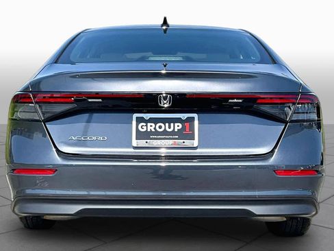 Used 2025 Honda Accord SE image 5