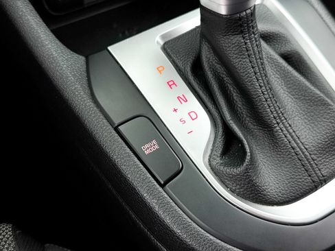 Used 2022 Kia Forte Sedan FWD image 5