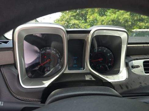 Used 2014 Chevrolet Camaro LS RWD image 17