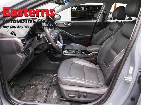 Used 2020 Hyundai Ioniq Limited image 14