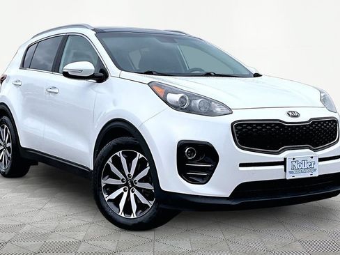 Used 2017 Kia Sportage EX w/ EX Premium Package FWD image 12