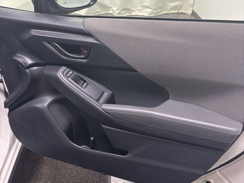 Used 2024 Subaru Crosstrek 2.0i Premium image 27