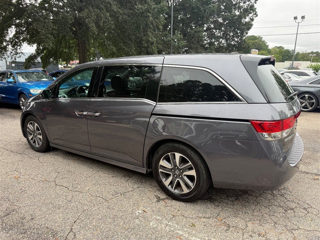 Used 2016 Honda Odyssey Touring image 8