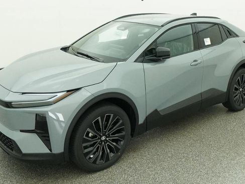 New 2026 Toyota C-HR AWD/4WD image 20