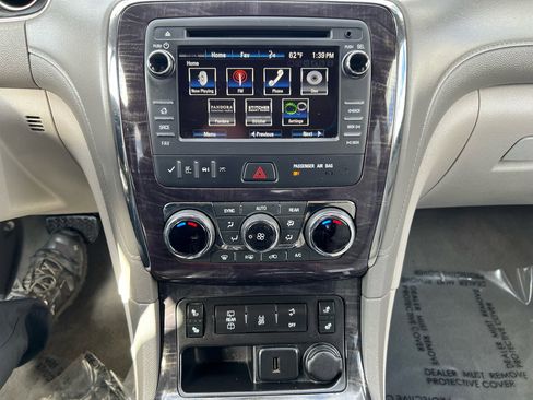 Used 2016 Buick Enclave Leather image 19