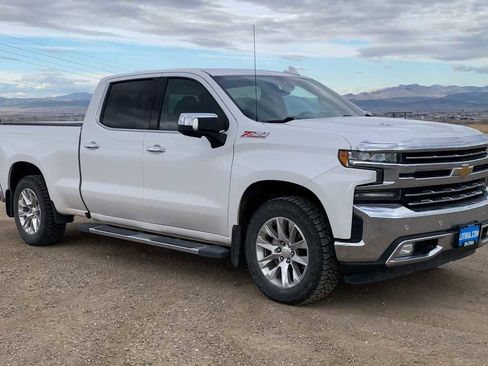 Used 2020 Chevrolet Silverado 1500 LTZ image 2