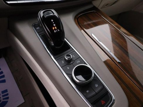 Used 2024 Cadillac Escalade Sport Platinum w/ LPO, ONYX Package image 22