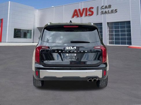 Used 2025 Kia Telluride S image 7
