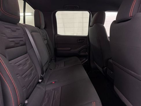 Used 2026 Nissan Frontier PRO-4X AWD/4WD image 31