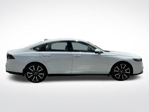 Certified 2024 Honda Accord Touring image 12
