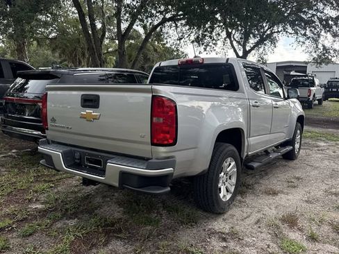 Used 2018 Chevrolet Colorado LT w/ LT Convenience Package RWD image 6