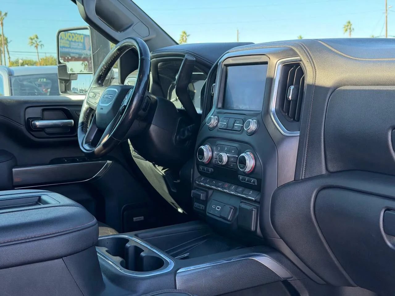 Used 2021 GMC Sierra 2500 AT4 w/ AT4 Premium Plus Package AWD/4WD image 33