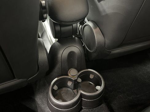 Used 2014 MINI Cooper Countryman image 24