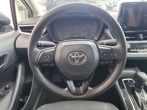 Used 2023 Toyota Corolla LE FWD image 15