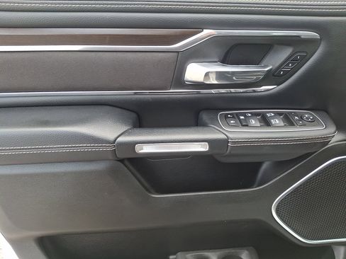 Used 2022 RAM 1500 Laramie image 12