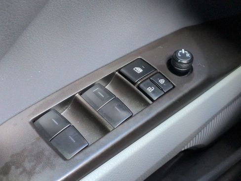 Used 2024 Toyota Camry SE w/ Convenience Package FWD image 26