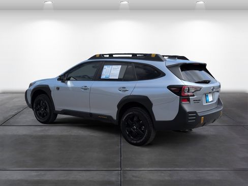 Used 2025 Subaru Outback Wilderness image 3