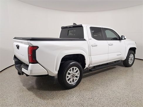 Used 2024 Toyota Tacoma SR5 image 5