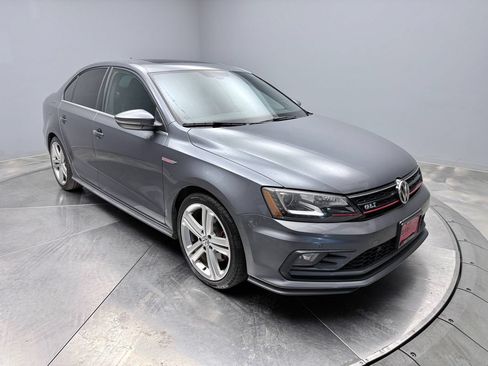 Used 2016 Volkswagen Jetta GLI SEL FWD image 3