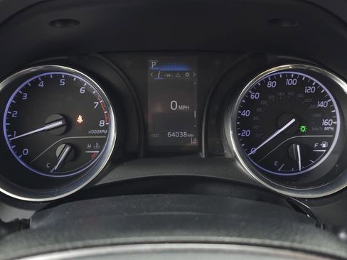 Used 2019 Toyota Camry LE image 18