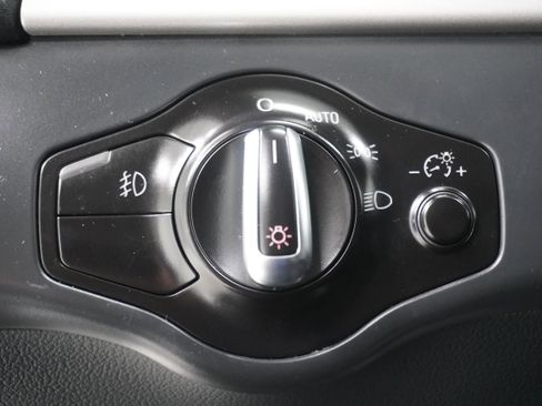 Used 2010 Audi A5 2.0T Premium Plus image 23