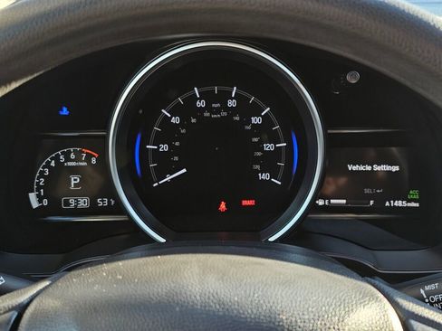 Used 2018 Honda Fit EX image 18