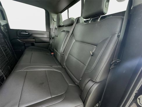 Certified 2022 GMC Sierra 3500 SLT w/ SLT Premium Package image 31