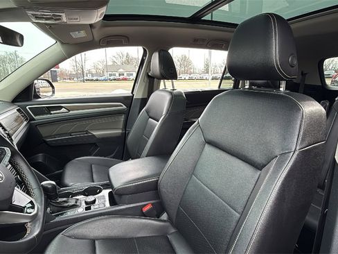 Used 2023 Volkswagen Atlas SEL image 23
