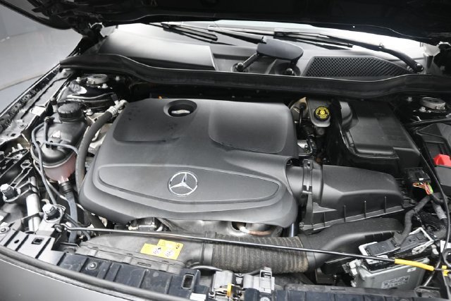 Certified 2020 Mercedes-Benz GLA 250 image 32