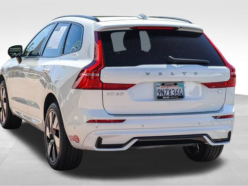 Used 2024 Volvo XC60 T8 Plus w/ Protection Package Premier AWD/4WD image 5