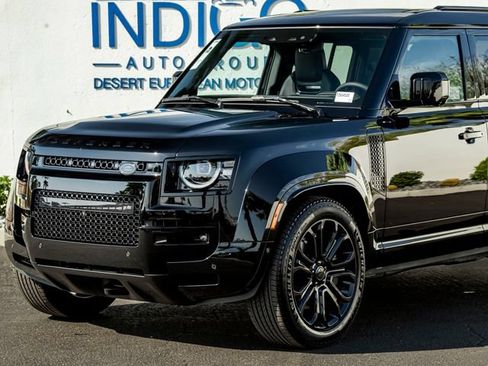 New 2026 Land Rover Defender 110 OCTA AWD/4WD image 2