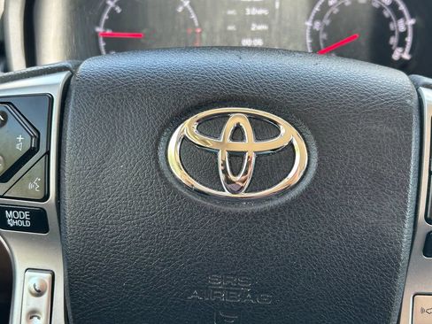 Used 2024 Toyota 4Runner SR5 RWD image 34