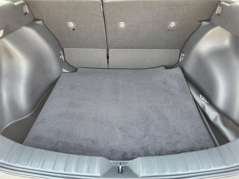 Used 2023 Toyota Corolla Cross XLE image 30
