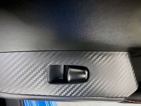 Used 2025 Nissan Sentra SR FWD image 31