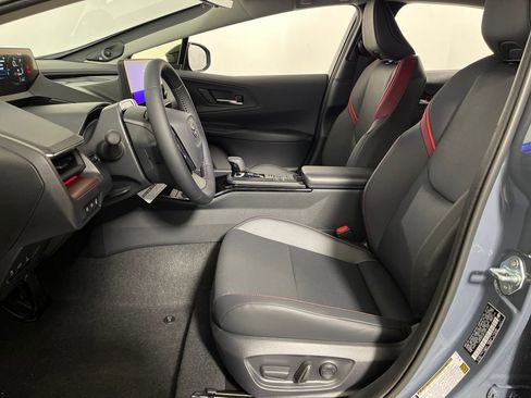 New 2026 Toyota Prius Plug-In Hybrid image 12