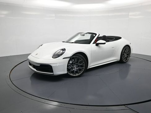 Certified 2025 Porsche 911 Carrera RWD image 1