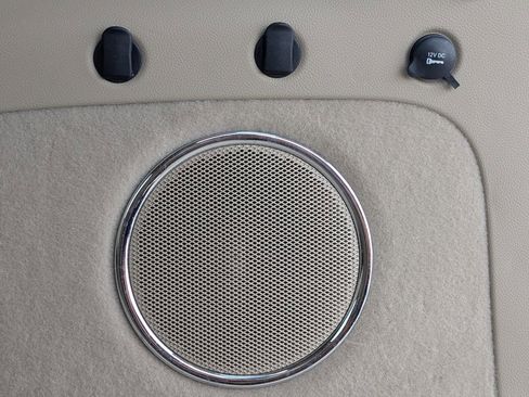 Used 2020 Jeep Grand Cherokee Overland image 16