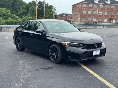 Certified 2026 Honda Civic Sport image 2