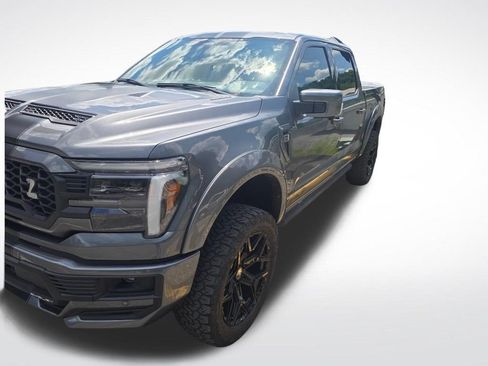 Used 2025 Ford F150 Lariat w/ Equipment Group 501A Mid AWD/4WD image 4