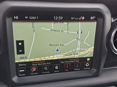 Used 2021 Jeep Wrangler Unlimited Sahara AWD/4WD image 9