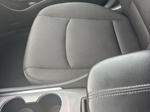 Used 2023 Chevrolet Malibu LT FWD image 11