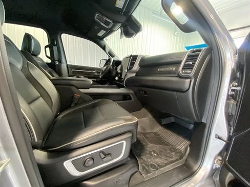 Used 2024 RAM 1500 Laramie image 25