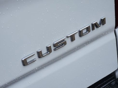 Used 2023 Chevrolet Silverado 1500 Custom Trail Boss AWD/4WD image 8