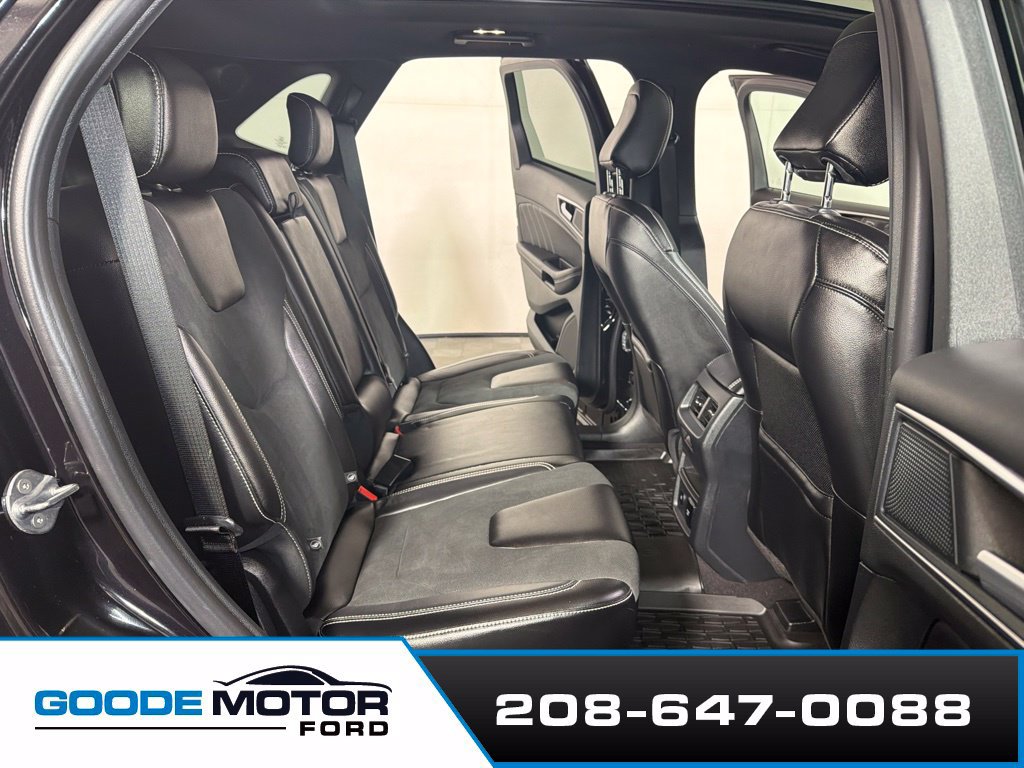 Used 2024 Ford Edge ST w/ Equipment Group 401A AWD/4WD image 22