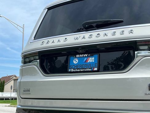 Used 2022 Jeep Grand Wagoneer Series II w/ Flexible Seating Group AWD/4WD image 14